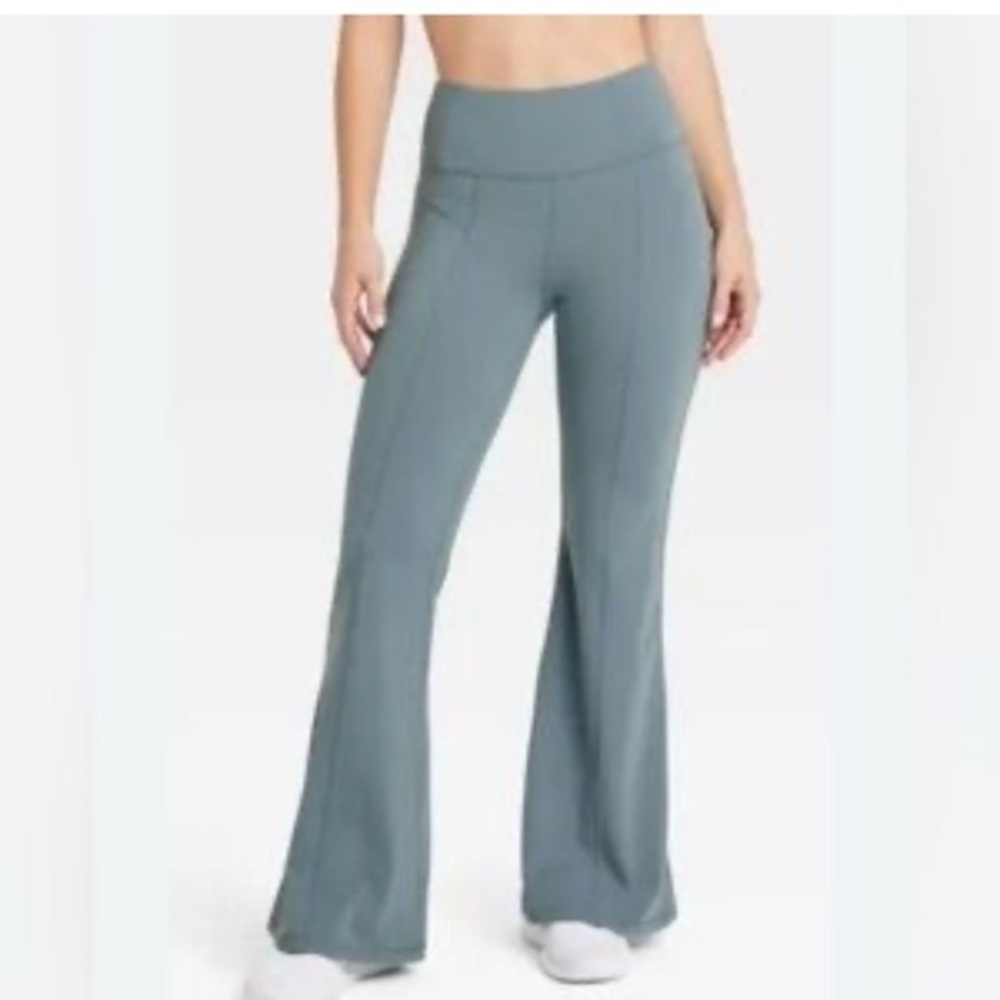 Joy Lab Flare Leggings Sz M